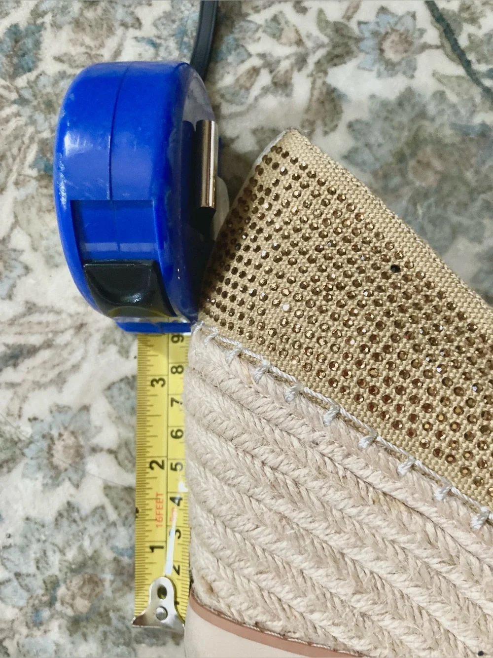 Gold / light tan Woven Espadrille Wedge Shoes EU 39 (better fits for EU38 🦶)